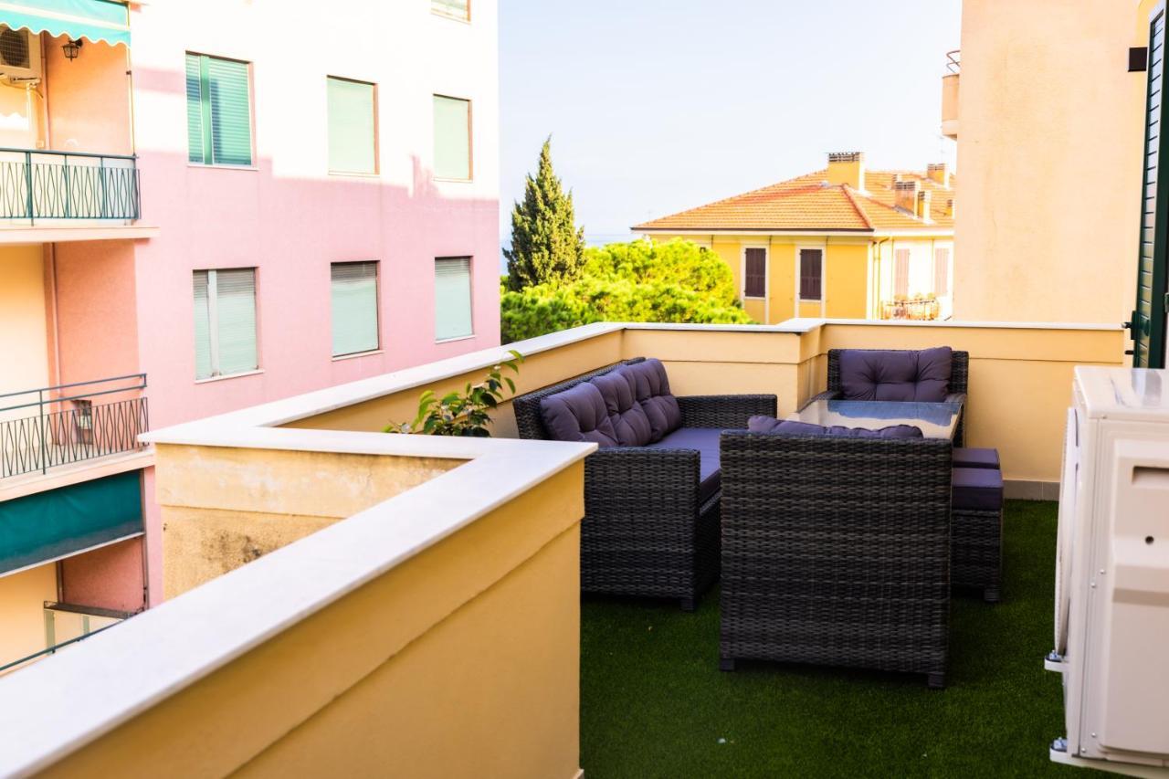 H11 Luxury Sanremo Centro - Elegante - Casino Apartment Luaran gambar